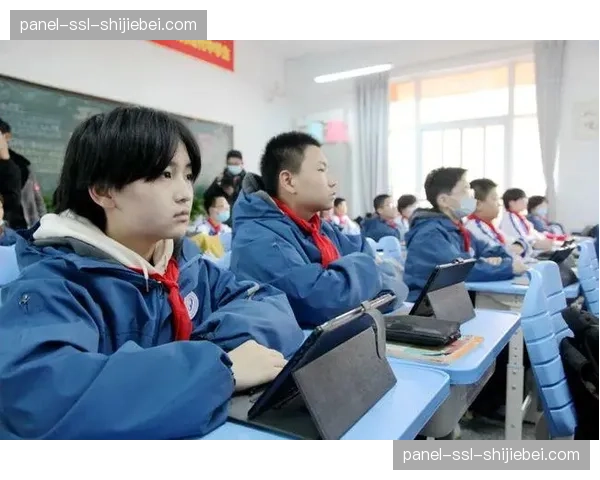 英超与英国教育部联合推出“足球数学”课程，进入百所小学试点